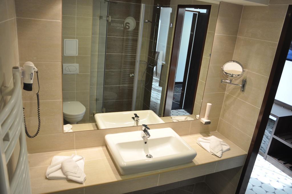 Hotel Aurora Miskolc Habitación foto